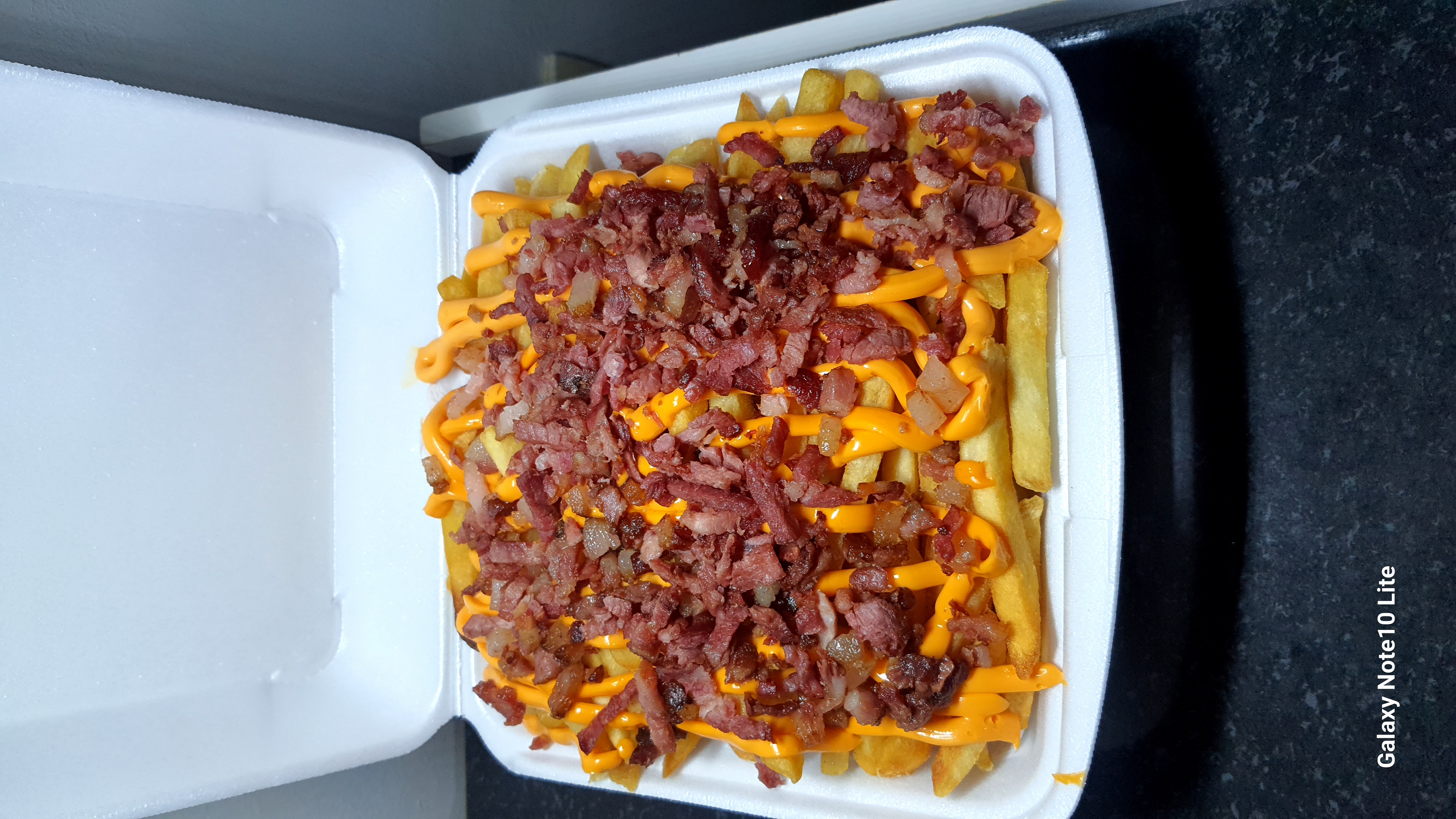 Batata com Cheddar e Bacon 1kg